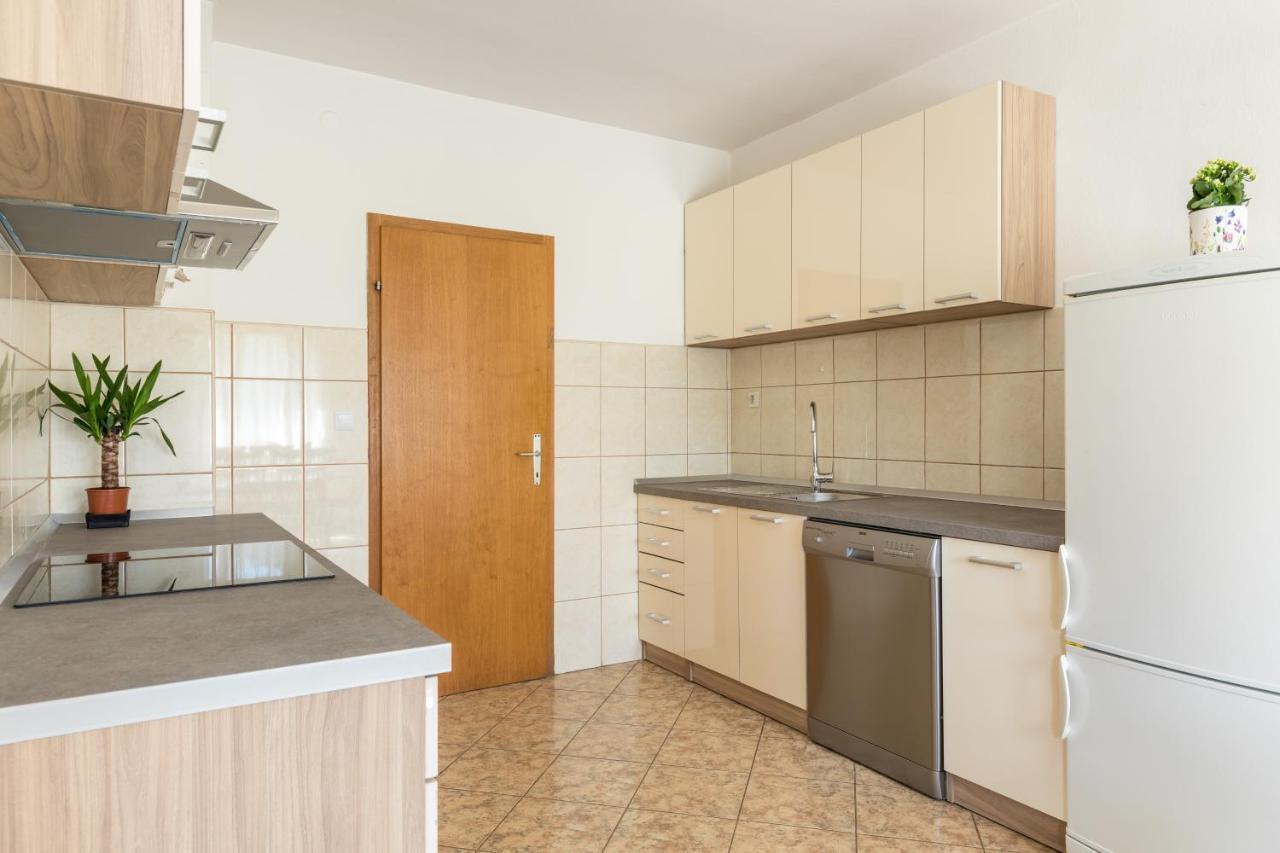Seka'S Family Home Split Bagian luar foto